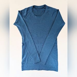 Lululemon - Swiftly Tech Long Sleeve Crew - Blue - Size 8